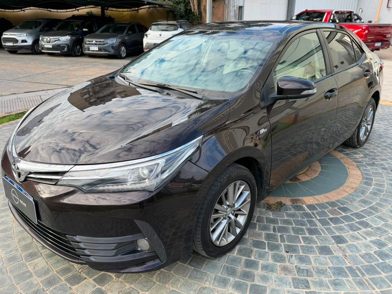 TOYOTA COROLLA 2018 - foto 1